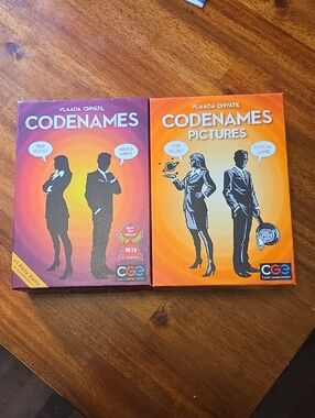 CODENAMES Word Game & Picture Game
